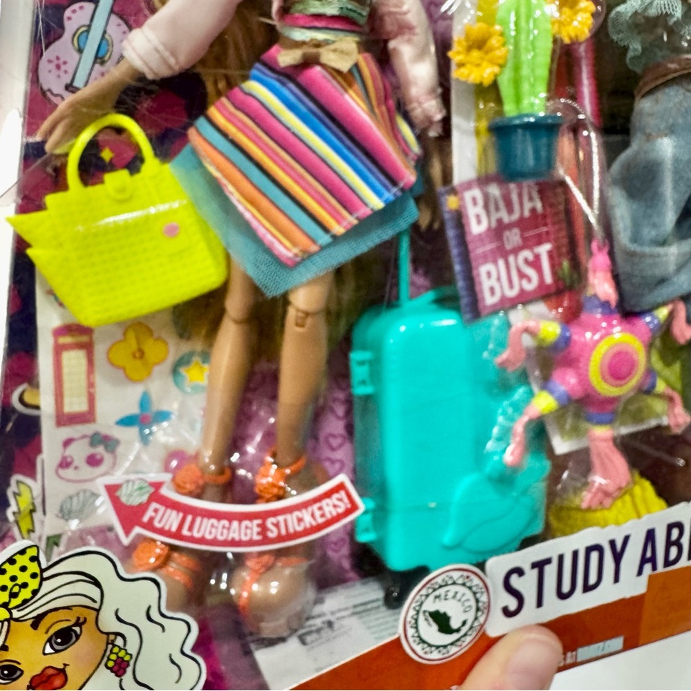 NIB BRATZ Y2K 2015 Study Abroad Doll MEXICO - Picture 5 of 8